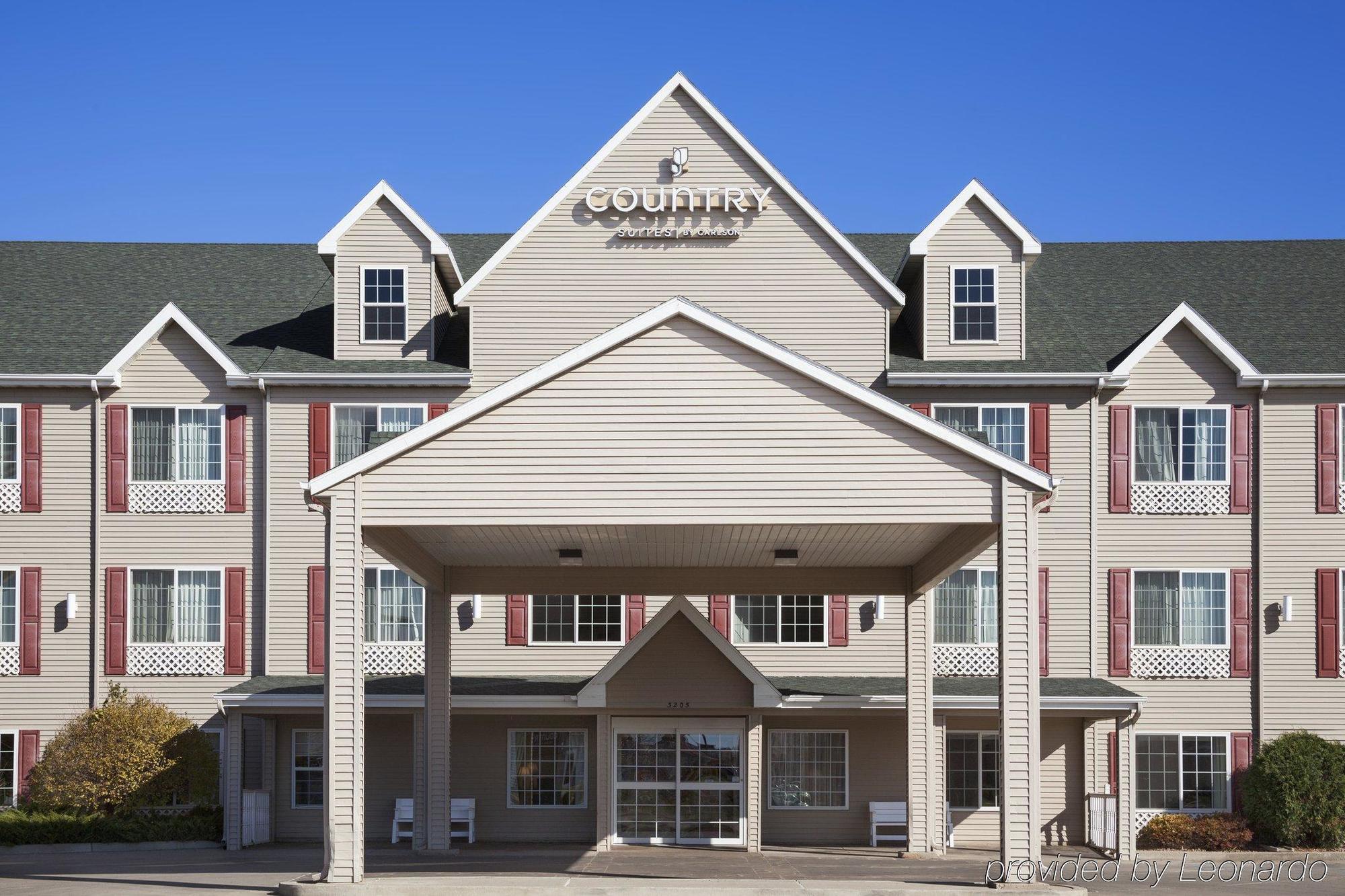 Country Inn & Suites By Radisson Bismarck Waterpark Экстерьер фото